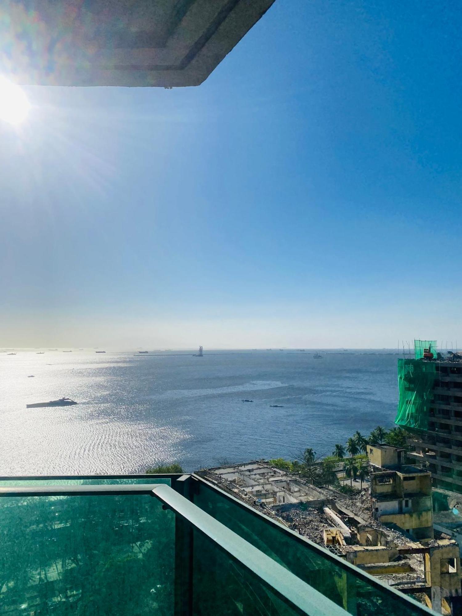 Hotel Baywatch Tower Manila Exterior foto